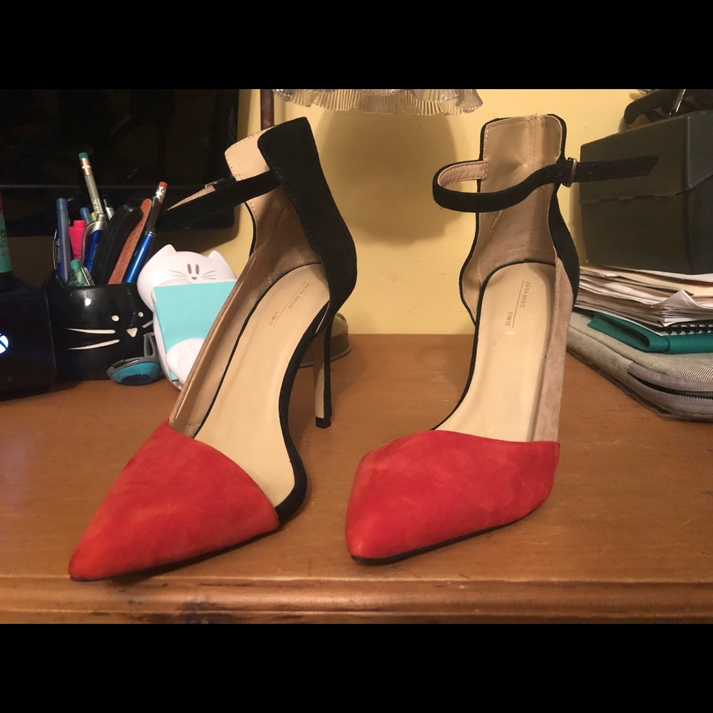 Zara Basic, Italian